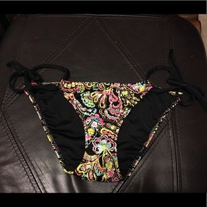 Black and gold paisley bikini bottoms